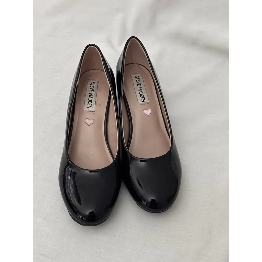 Steve Madden Patent Pumps Black Big Kids 5 M  Jultra Kitten Leather